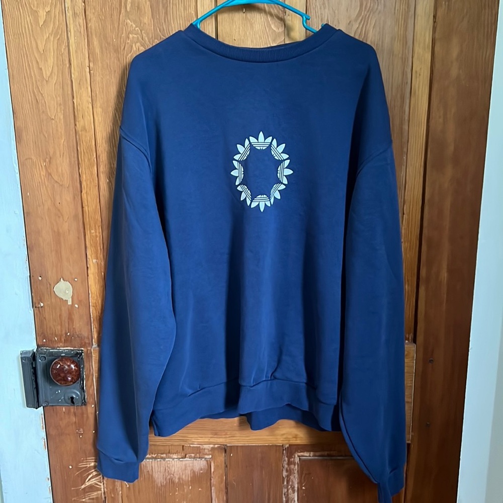 Adidas crewneck sweatshirt